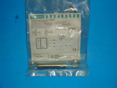 1 NEW SIEMENS 3RG4112-3AG01, INDUCTIVE PROXIMITY SWITCH, BERO 15-34VDC, NEW