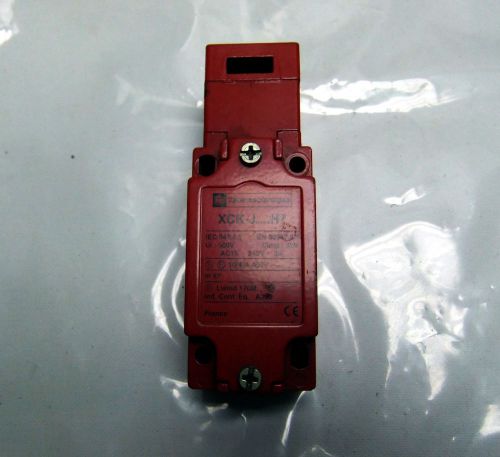 Used  telemecanique safety switch xck-j...7 for sale