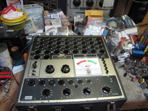 B&amp;K model 700 tube tester, restored and calibrated!