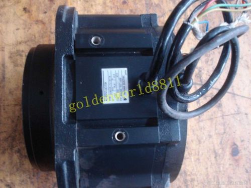 Yaskawa servo motor USADEM-13-NT24 good in condition for industry use