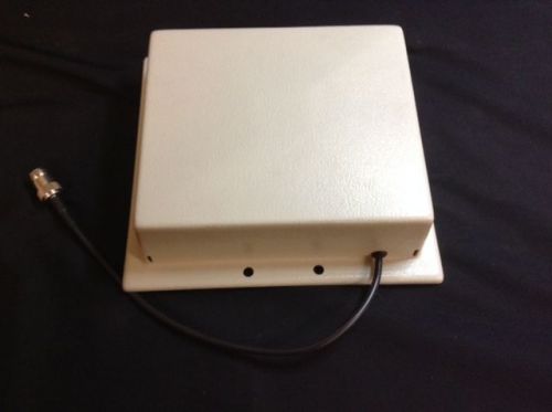 New Maxrad MP8246PTNF 6 db 824-896 MHz panel antenna 12&#034; pigtail w/NF conn