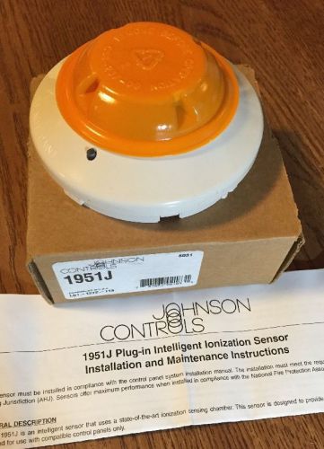 Johnson Controls 1951J Ionization Smoke Detecor Head. Fire Alarm.