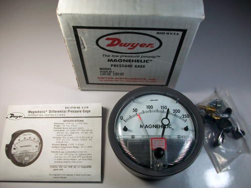 Dwyer model 2000-250pa-asf magnehelic pressure gauge new for sale