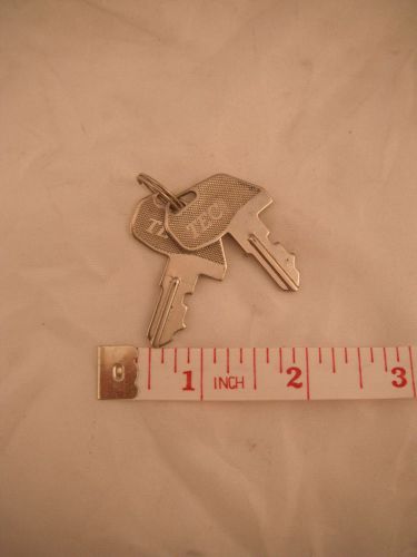 TEC REG 8R201 Cash Register  METAL CUT KEYS