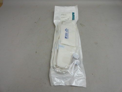 ONE PAIR (2) KENDALL SCD 5330 SEQUENTIAL COMPRESSION THIGH SLEEVE MEDIUM