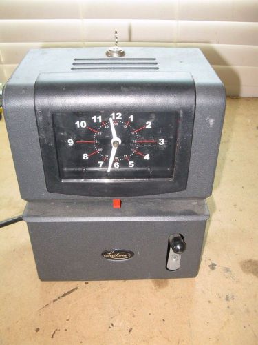 Lathem Model 2121 Heavy-Duty Time Clock Recorder Mechanical w/Key Great Shape