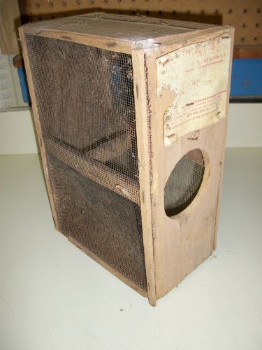 Vintage Honey Bee Box Oringal Primitive Barn Find Rush Thru Box