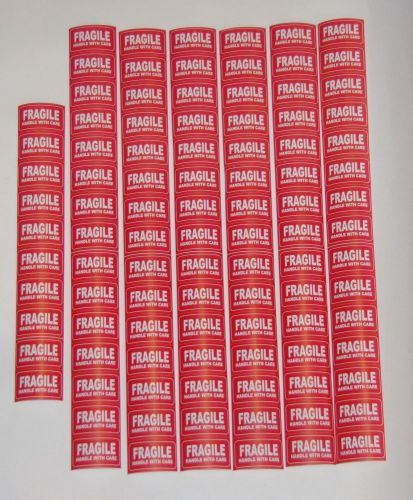 100 pcs1.37/0.78 inc FRAGILE Stickers Handle with Care Stickers Shipping Labels