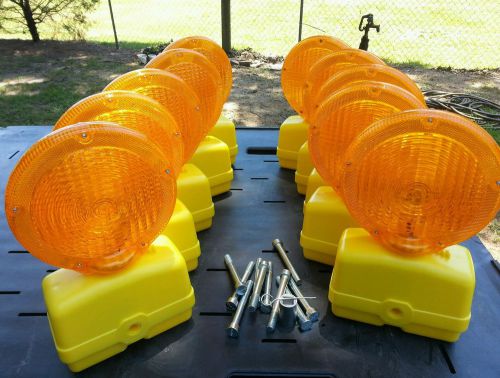 Empco-lite orange yellow roadside construction barrier light, blinking 400 847-9 for sale