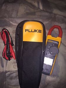 Fluke 373 True RMS Clamp Meter (item #5549)