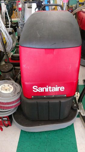 Sanitaire 28 inch auto scrubber, traction drive, still under warranty