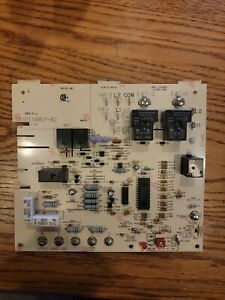 Carrier Bryant Payne CES0110057-02 Furnace Control Circuit Board 784-9-I