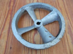 Antique Vintage 10.5&#034; Cast Iron Flywheel or Pulley - Fan Blade Spokes