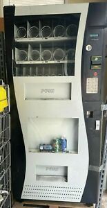 PRE OWNED VENDING MACHINE - PICK UP ONLY (LOCATION - NJ)