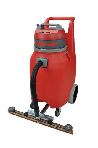 Wet/Dry Vacuum with Front Mounted Squeegee  Pullman holt