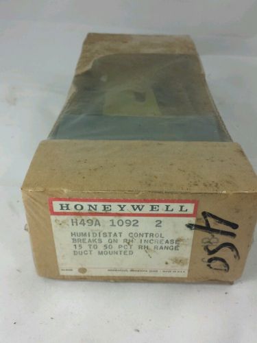 Honeywell H49A 1092 2 Humidistat control New in sealed box