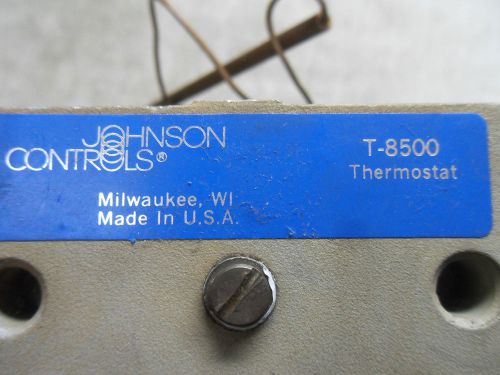 (rr7-4) 1 used johnson controls t-8500 thermostat for sale