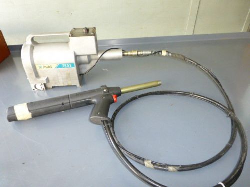 AVDEL 07531 AIR PRESSURE INTENSIFIER WITH 0753 GUN AND HOSES  NO RESERVE