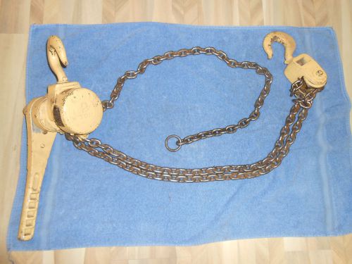 VINTAGE &#034;TUGIT&#034; 2 TON WORKING CHAIN RATCHET HOIST ~ &#034;MANNING, MAXWELL &amp; MOORE&#034;