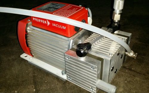 Pfeiffer vacuum pump 2 stage mvp 015-2 pk t05 100 dry pump for sale
