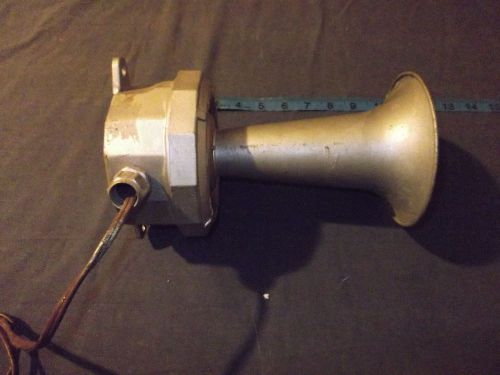 Benjamin Industrial Signal Horn Alarm Signal N-8546 115V 50/60 Works Loud