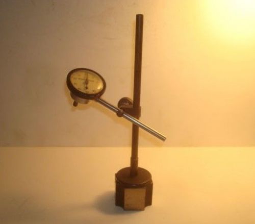 Vintage brown &amp; sharpe dial test indicator no.7040 on old magnetic stand/base. for sale