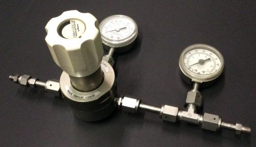 Matheson ultra-high purity pressure regulator 9333-3-V4MM