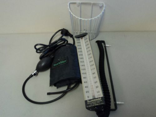 BAUMANOMETER BLOOD PRESSURE WALL UNIT BASKET WITH WELCH ALLYN ANEROID CUFF