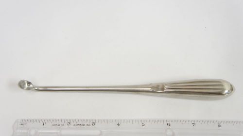 Curette Angled Oval Cup 8-1/2&#034;