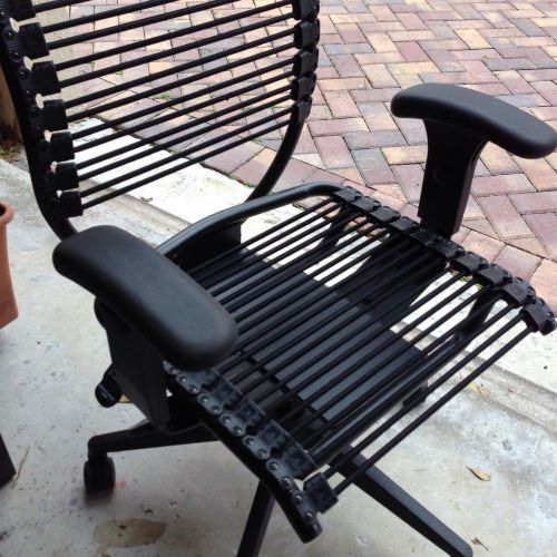 Balt Seatflex Manager&#039;s Chair - Black - Bungee Chair