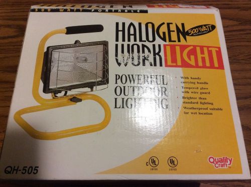 Halogen portable work light, powerful outdoor lighting. NIB. 500 watt.