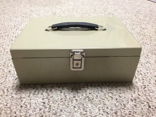 Cash Box With Key New Taupe Color MMF Industries Removable Tray