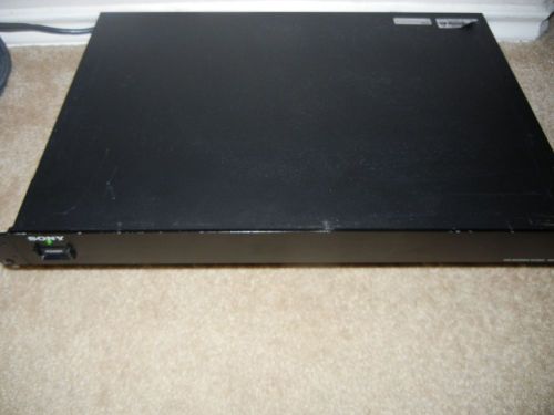 Sony WD-820A UHF Antenna Divider 77-806mhz