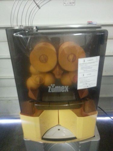 ZUMEX Essential commercial juicer orange/citrus