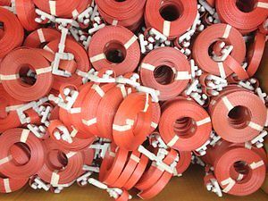 100 Polypropylene Pre-Cut Strapping Red 1/2&#034; x 17FT