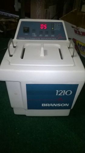 Branson 1210 Ultrasonic Cleaner Bath 1210R-DTH W/POWER CORD TURNS ON LIGHTS UP