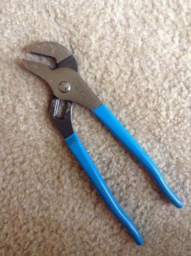 Straight Grip-Jaw Tg Pliers, 9 1/2&#034; Tool Length, 1.12&#034; Jaw Length