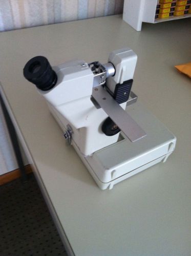 Portable Lensometer