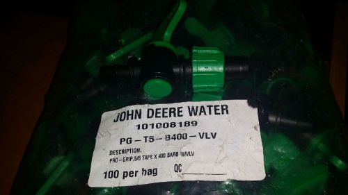 JOHN DEERE Pro Grip, 16 mm [5/8&#034;] Tape Coupling with valve &amp; barb - 50 pack