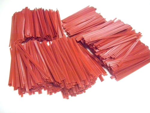 200 PLASTIC RED 4&#034; TWIST TIES - GENERAL USE