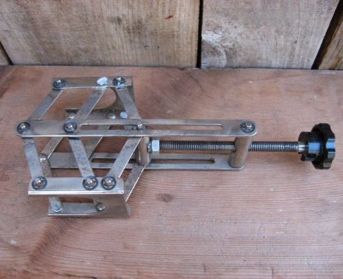 Scissors jack for new hermes engravograph vise engraving pantograph machine for sale