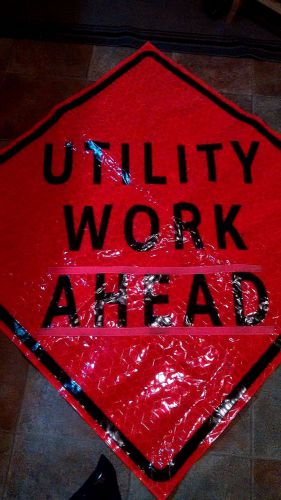 NOS EASTERN VINYL ROLL-UP STREET SAFETY SIGN *UTILITY WORK AHEAD* 36&#034;X36&#034;