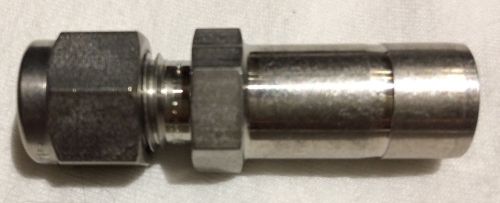 Swagelok 316 stainless steel tube fitting 1/4&#034; tube x &#034; 1/2&#034; tube adapter