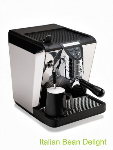 Simonelli oscar ii black plumbed automatic programmable espresso machine for sale