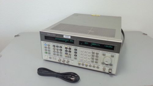 Agilent / HP 8664A Synthesized Signal Generator Options: 001,004
