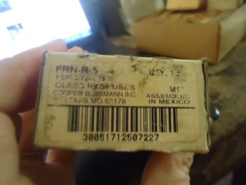 Box of 8 buss bussmann fusetron frn-r5 frn-r-5 1a689 5a 5 amps fuses for sale