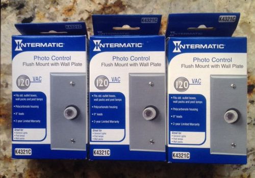 (3) Intermatic K4321C 120-Volt Fixed Position Photo Control with Wall Plate New