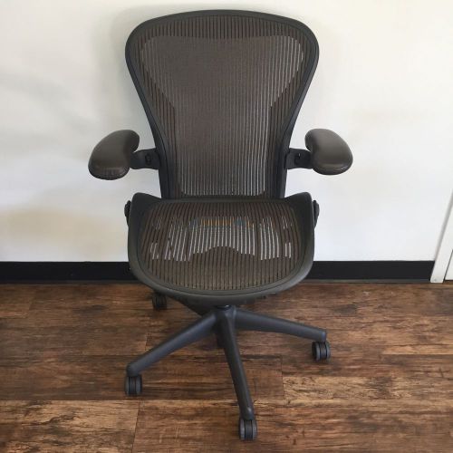 Herman Miller Aeron Chair, B, Brown Or Black, Free Shipping!!5+ Available!!
