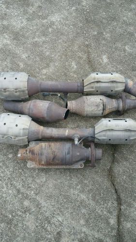 SCRAP CATALYTIC CONVERTER   Toyota