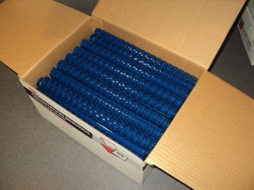 3/4&#034; Plastic Blue Binding Combs 11&#034; Length 19 Rings 100 Combs - New